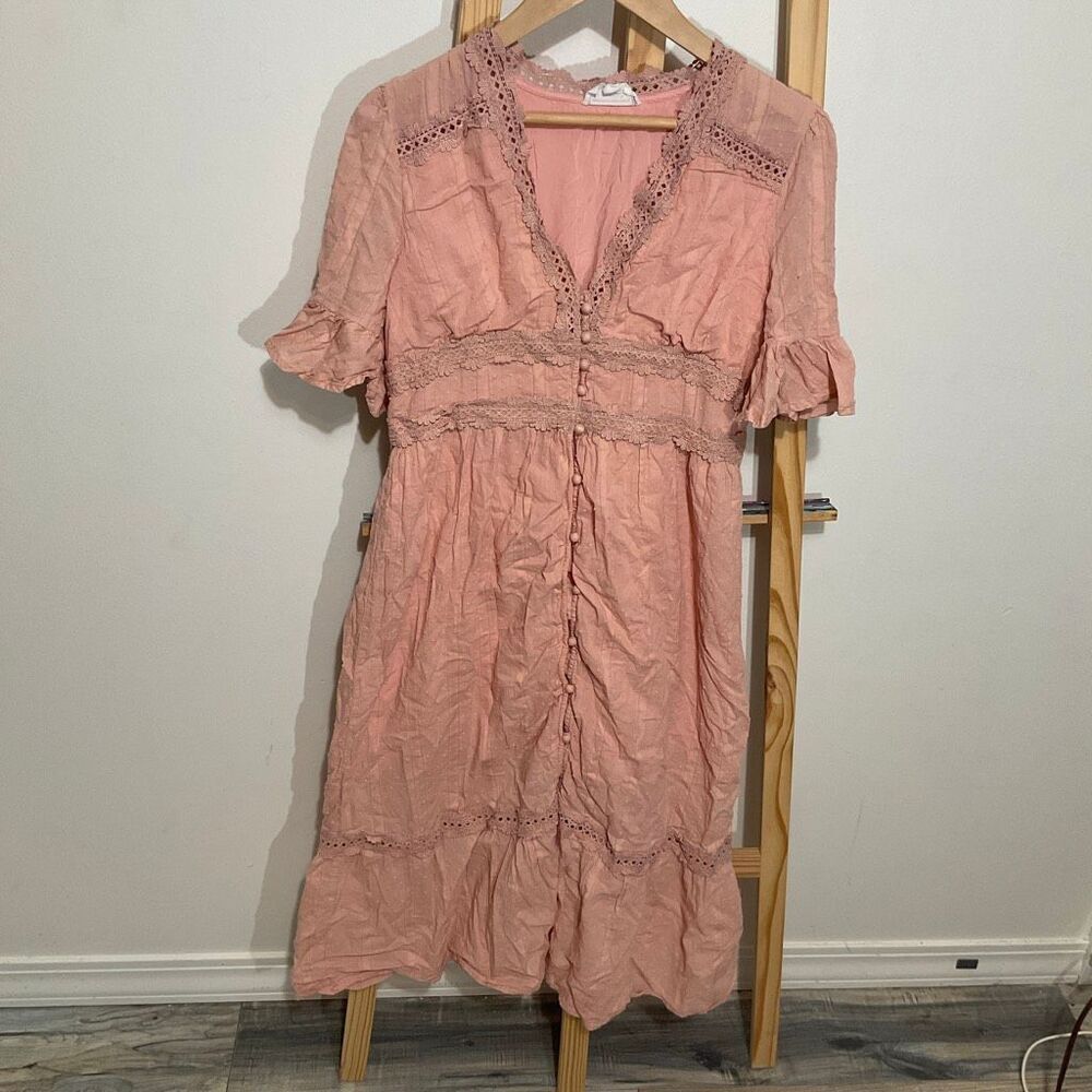 Love Riche Dress size large, pink midi dress